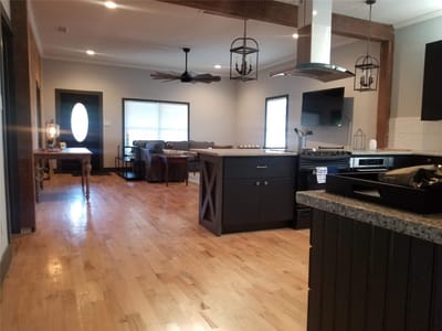 Kitchen at 410 E Milam Ave - 2 bed 2 bath home
