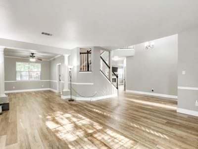 Property photo 4 at 410 Thunderbay DR - 4 bed 2 bath home