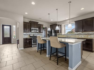 Property photo 4 at 4100 Godwit DR - 5 bed 4 bath home