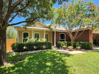 Property photo 2 at 4100 Natural Bridge Ct - 3 bed 2 bath home