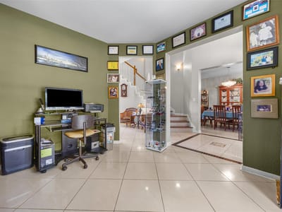 Property photo 5 at 4106 Placid Creek WAY - 4 bed 2 bath home