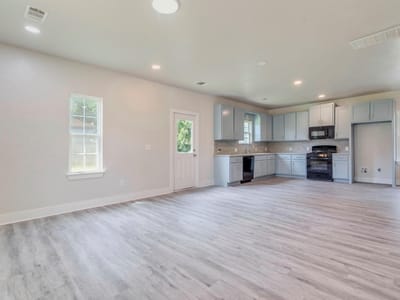 Primary bedroom at 411 S Avenue B - 3 bed 1 bath home
