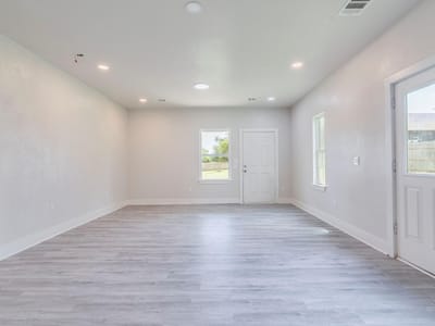 Bathroom at 411 S Avenue B - 3 bed 1 bath home