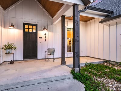 Property photo 2 at 411 Whitetail DR - 3 bed 2 bath home
