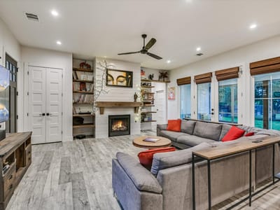 Property photo 4 at 411 Whitetail DR - 3 bed 2 bath home