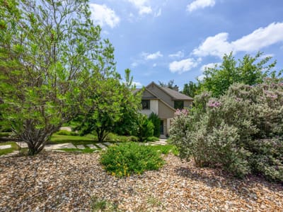 Property photo 2 at 412 Eagle - 3 bed 2 bath home