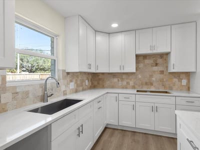 Primary bedroom at 412 Oak St - 3 bed 3 bath home