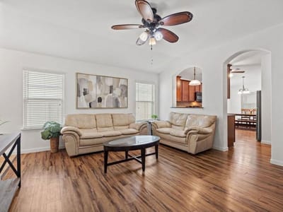 Living area at 412 Old Peak Rd - 3 bed 2 bath home