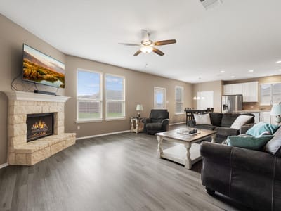 Kitchen at 412 Perryville Loop - 4 bed 3 bath home