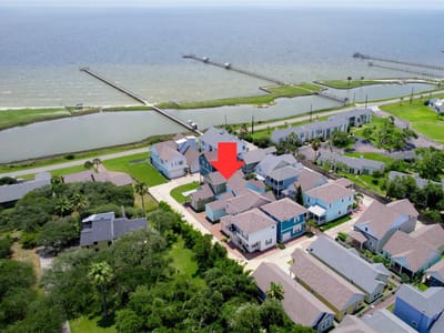 Photo 2 of 40 at 412 Sailhouse WAY - 3 bed 2 bath home