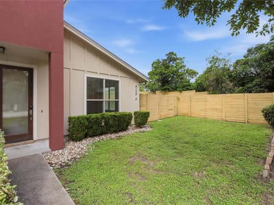 Primary bedroom at 4124 Valley View RD Unit #4B - 3 bed 2 bath home