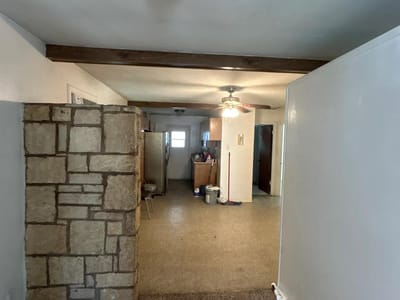 Photo 4 - 4127 Scarlet Oak DR Photo 4 of 11 at 4127 Scarlet Oak DR - 3 bed 1 bath home