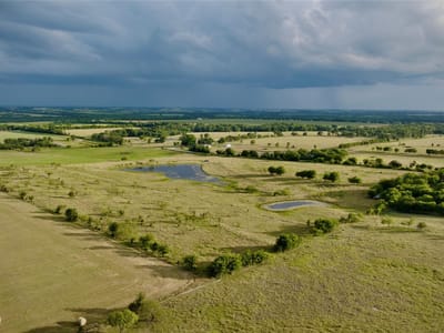 Photo 2 of 20 at 414 Cr 463 - Bruceville-Eddy, Bruceville-Eddy, TX