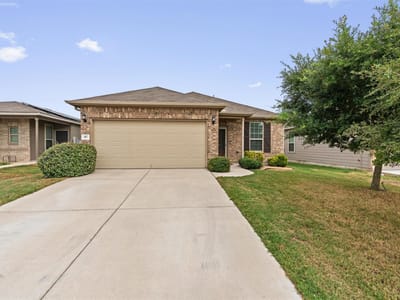 Photo 2 - 417 Ibis Falls LOOP Photo 2 of 38 at 417 Ibis Falls LOOP - 3 bed 2 bath home