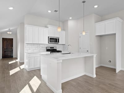 Property photo 4 at 417 Stellar Wind DR - 3 bed 3 bath home