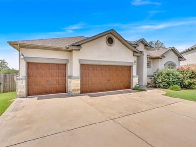 Living area at 418 Quartz DR - 4 bed 3 bath home