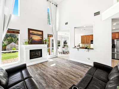Property photo 5 at 418 S Lynnwood TRL - 4 bed 2 bath home