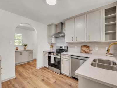 Living area at 42 Great West LOOP - 4 bed 2 bath home