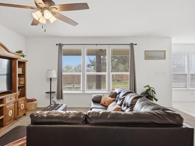 Property photo 5 at 420 Conestoga DR - 5 bed 3 bath home