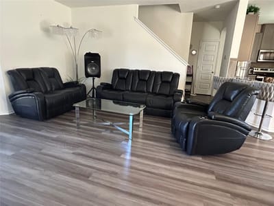 Primary bedroom at 420 Lt Rusty Dr - 4 bed 2 bath home