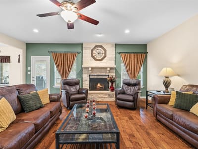 Property photo 5 at 420 Rundberg DR - 4 bed 2 bath home