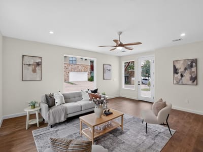 Living area at 4200 Valley View RD Unit #B - 3 bed 2 bath home