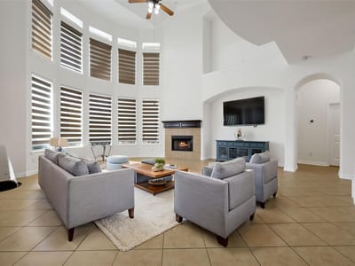 Living area at 4204 Zacharys RUN - 4 bed 3 bath home