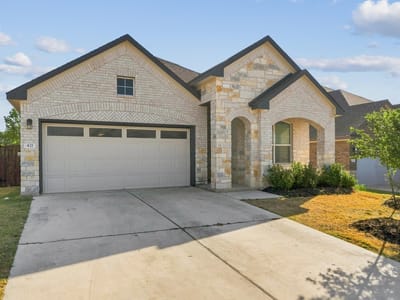 Photo 2 of 31 at 421 Peace Pipe WAY - 4 bed 2 bath home