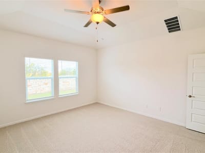 Photo 3 of 6 at 4213 Texoma DR - 5 bed 3 bath home