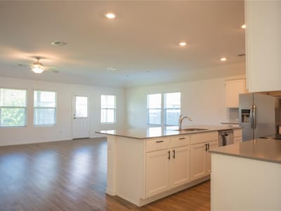 Primary bedroom at 423 Bluejack WAY - 4 bed 3 bath home