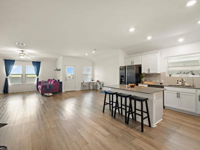 Primary bedroom at 424 Sebring CIR - 3 bed 2 bath home