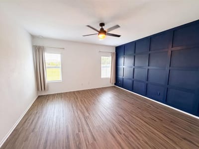 Primary bedroom at 424 Wolf Springs RD - 4 bed 2 bath home