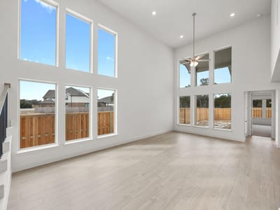 Property photo 5 at 425 Buckaroo DR - 4 bed 3 bath home
