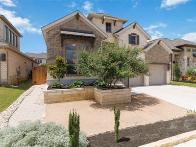 Kitchen at 425 Juana Way ST - 4 bed 3 bath home