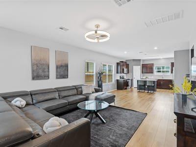 Primary bedroom at 425 Perfect World LOOP - 4 bed 3 bath home