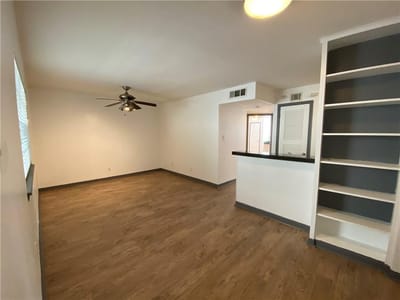 Property photo 5 at 4306 Avenue A Unit #113 - 2 bed 1 bath home
