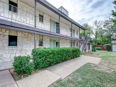Property photo 5 at 4307 S 1st ST Unit #108 - 1 bed 1 bath home