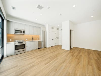 Living area at 4315 S Congress Ave Unit #220 - 1 bed 1 bath home