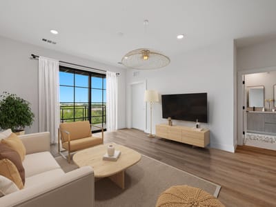 Property photo 3 at 4315 S Congress Ave Unit #330 - 1 bed 1 bath home
