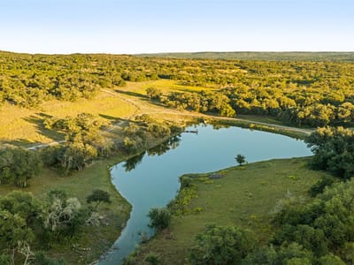 Photo 5 of 11 at 4318 Maenius RD - Blanco, Blanco, TX