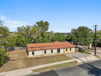 Property photo 5 at 4320 James Casey ST - Bouldin J E Estate, Austin, TX