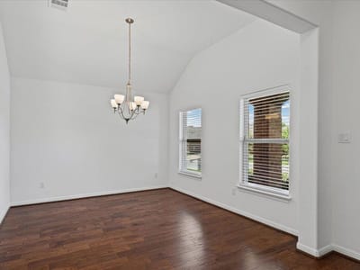 Property photo 5 at 4321 Promontory Point TRL - 3 bed 2 bath home