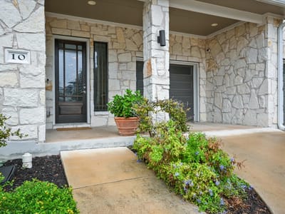 Photo 4 - 4323 Spicewood Springs RD Unit #10 Photo 4 of 22 at 4323 Spicewood Springs RD Unit #10 - 2 bed 2 bath home