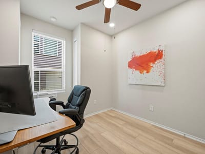 Property photo 5 at 4323 Stromquist ST - 2 bed 2 bath home