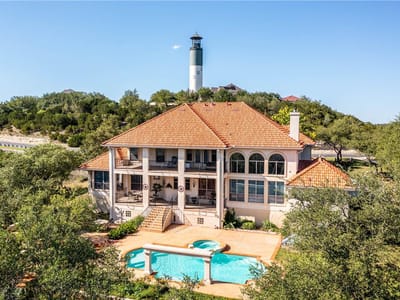 Property photo 3 at 4325 Lago Viento - 5 bed 4 bath home