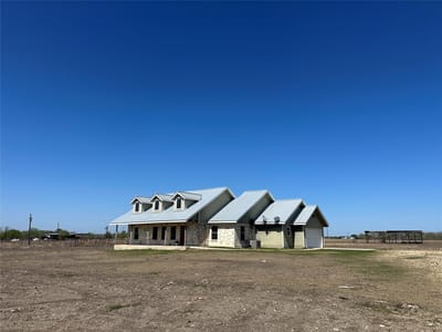 Property photo 3 at 4355 SE River RD - 3 bed 2 bath home