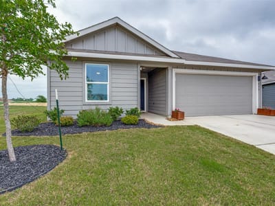 Property photo 3 at 438 Kayden Pt - 4 bed 2 bath home