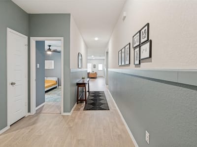 Property photo 4 at 438 Kayden Pt - 4 bed 2 bath home