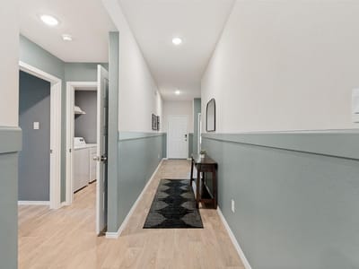 Property photo 5 at 438 Kayden Pt - 4 bed 2 bath home