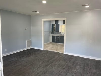 Living area at 439 East Lafayette ST - 3 bed 2 bath home